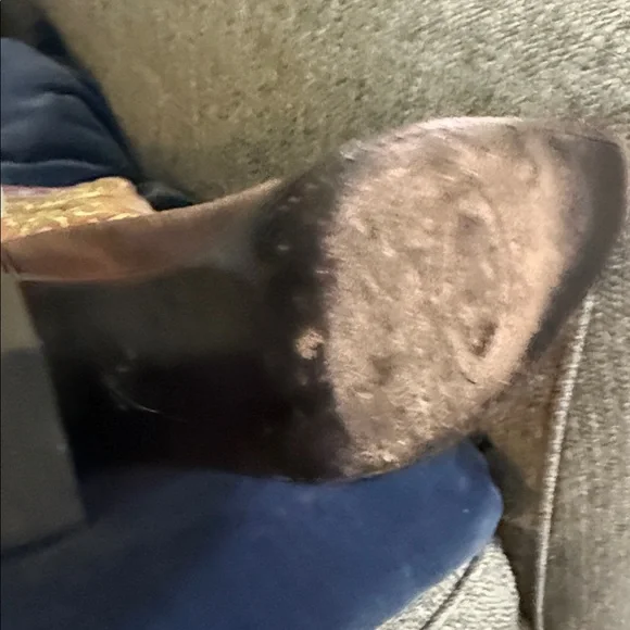 Colorful Embroidered Western Heeled Boots - Picture 6 of 15